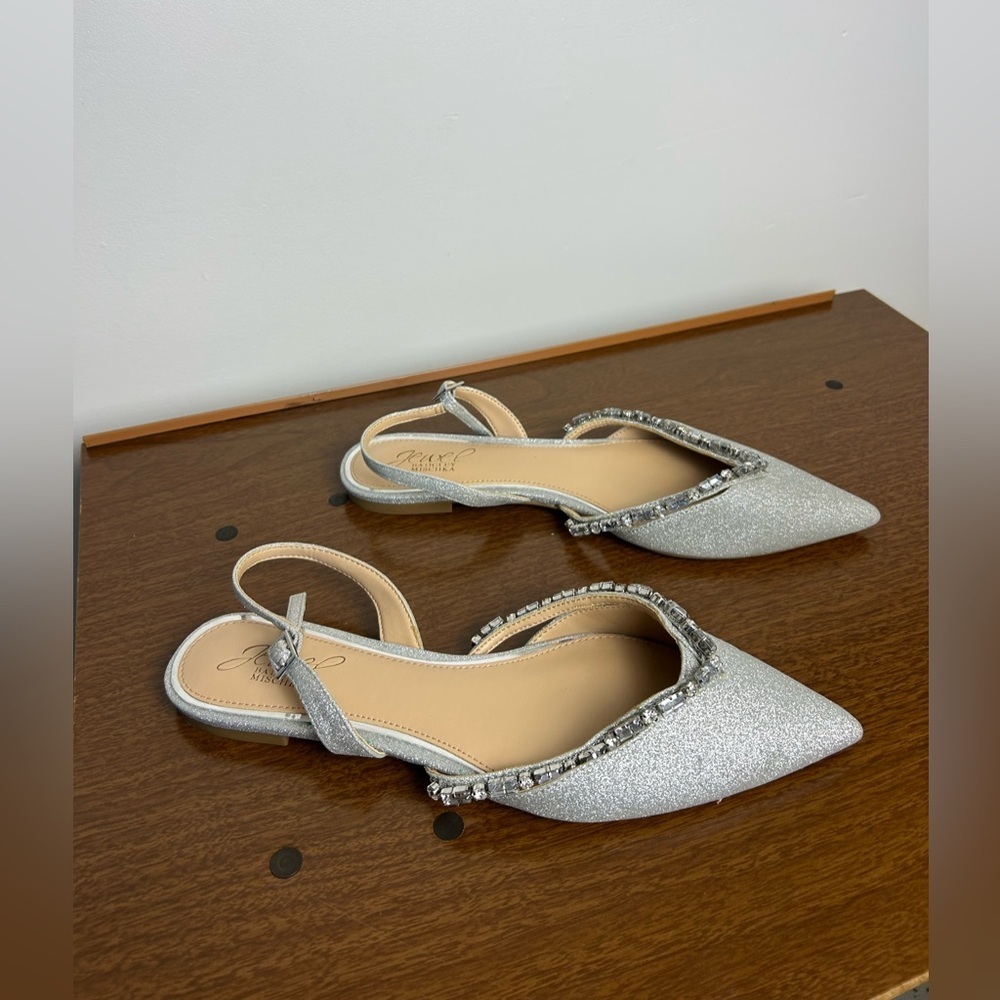Jewel Badgley Mischka Elegant Diamond Silver Glitter Women's Flat Mules Sz 7.5